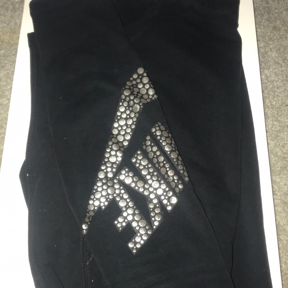 black nike leggings